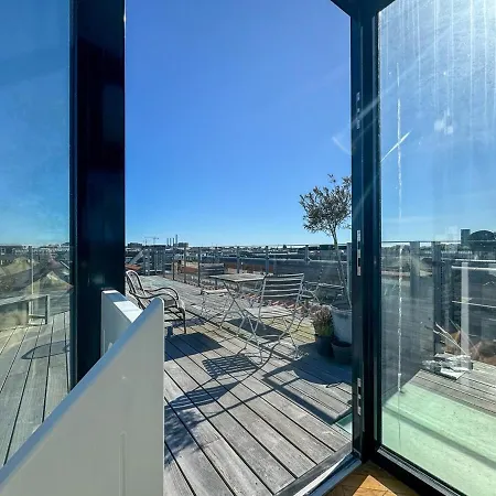 Penthouse With Panoramic Private Terrace Копенгаген
