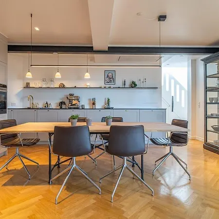Апартаменты Penthouse With Panoramic Private Terrace *