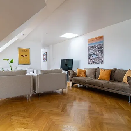 Апартаменты Penthouse With Panoramic Private Terrace *