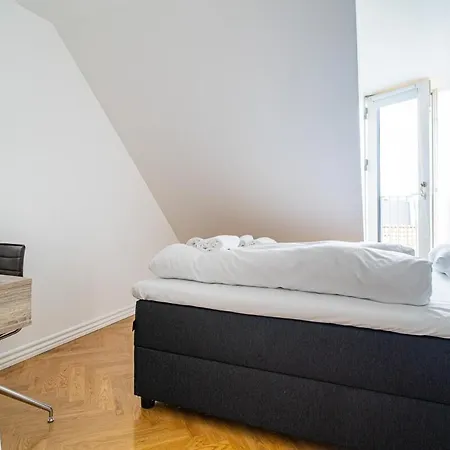 Penthouse With Panoramic Private Terrace * Kopenhagen