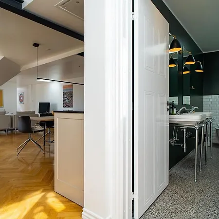 아파트 Penthouse With Panoramic Private Terrace